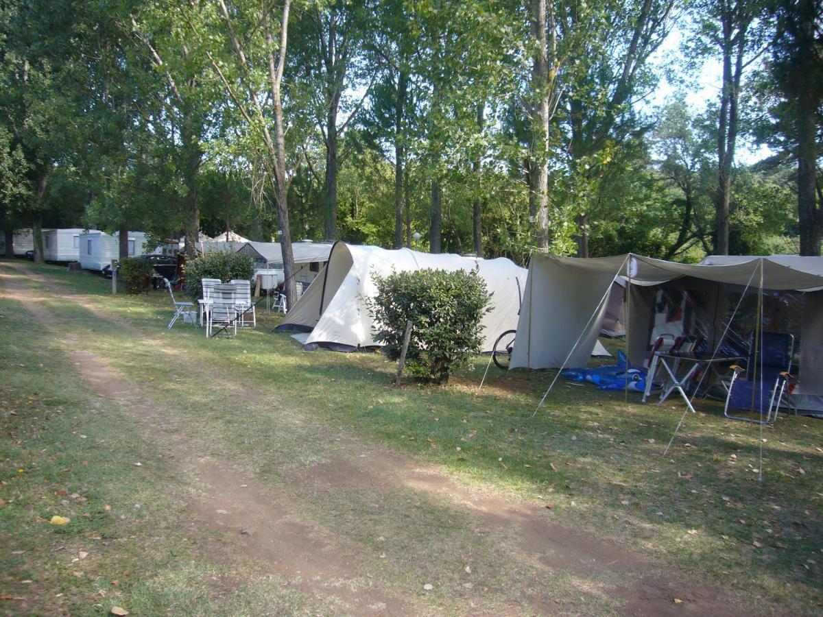 Camping De Graniers Monoblet Exterior foto